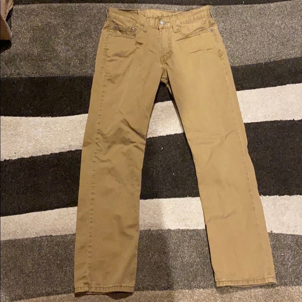 Levi’s khaki pants